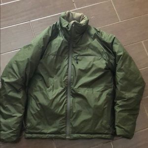 🎊HOST PICK🎊 Green Patagonia Puffer Coat